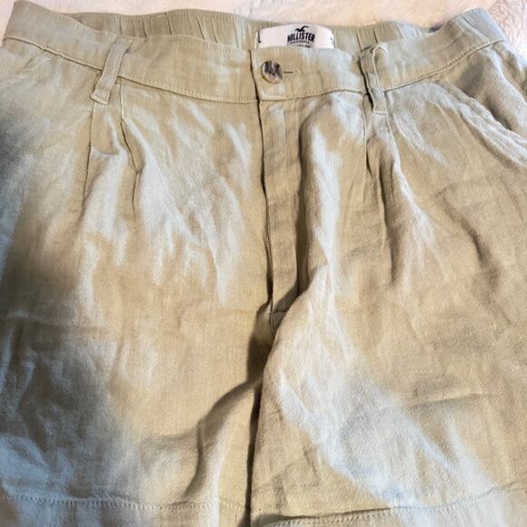 Hollister Sage Green/Tan Cargo Shorts Relaxed Fit Lightweight Ultra High Rise - Picture 2 of 4